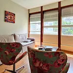 Apartamentos Rua Santa Clara Andar Alto Vista Livre Com Garagem