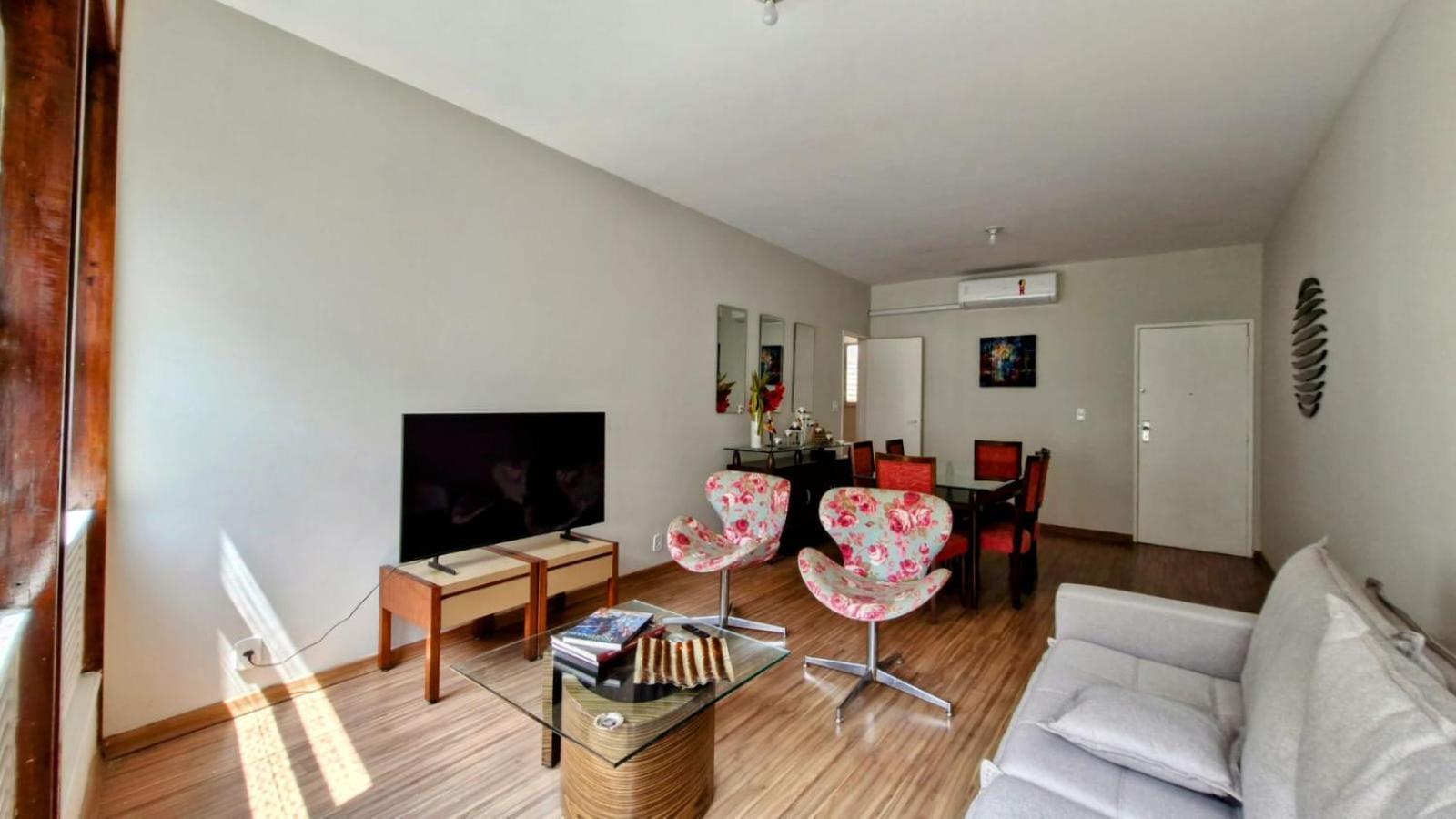 Rua Santa Clara Andar Alto Vista Livre Com Garagem Apartamento